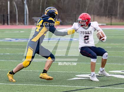 Thumbnail 1 in Chenango Forks vs General Brown (NYSPHSAA Class C Quarter Final) photogallery.