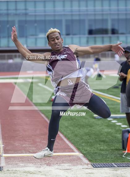 Thumbnail 1 in SS CIF Track & Field Final (Field Events) photogallery.