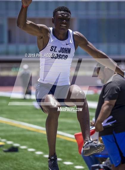 Thumbnail 2 in SS CIF Track & Field Final (Field Events) photogallery.