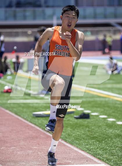 Thumbnail 1 in SS CIF Track & Field Final (Field Events) photogallery.