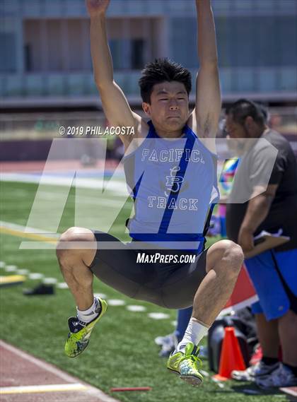 Thumbnail 2 in SS CIF Track & Field Final (Field Events) photogallery.