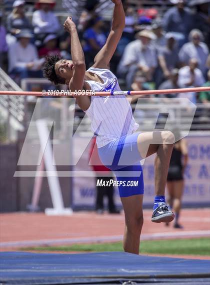 Thumbnail 1 in SS CIF Track & Field Final (Field Events) photogallery.
