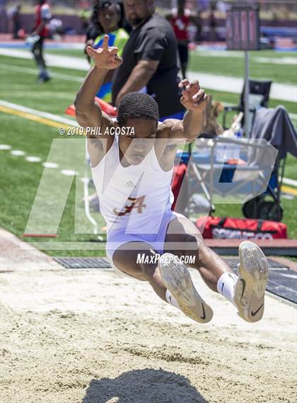 Thumbnail 2 in SS CIF Track & Field Final (Field Events) photogallery.