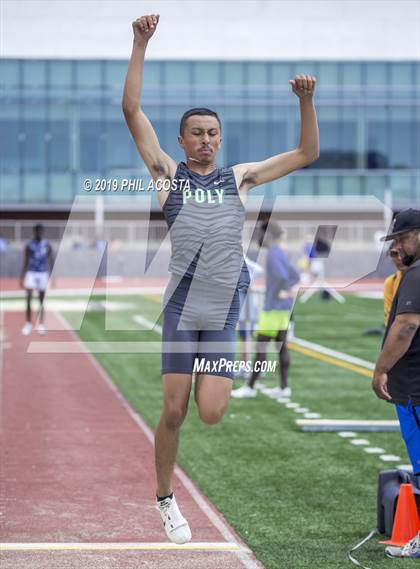 Thumbnail 2 in SS CIF Track & Field Final (Field Events) photogallery.