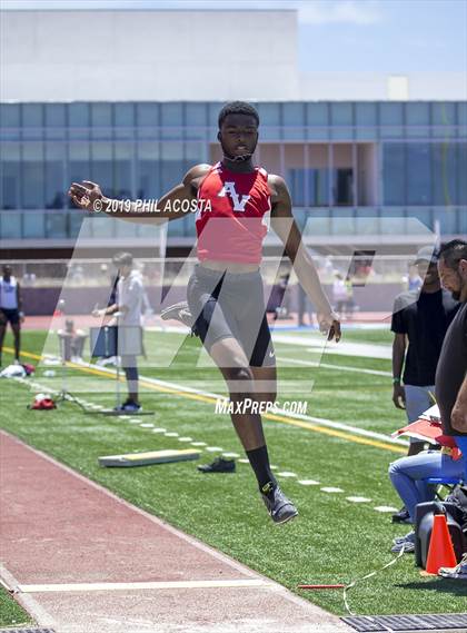 Thumbnail 1 in SS CIF Track & Field Final (Field Events) photogallery.