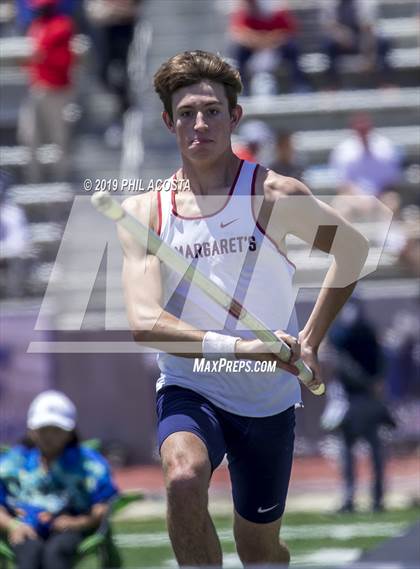 Thumbnail 1 in SS CIF Track & Field Final (Field Events) photogallery.