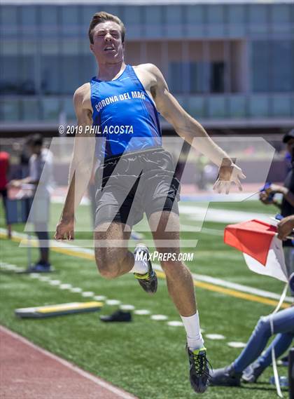 Thumbnail 3 in SS CIF Track & Field Final (Field Events) photogallery.
