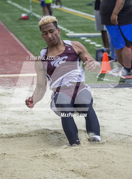 Thumbnail 1 in SS CIF Track & Field Final (Field Events) photogallery.