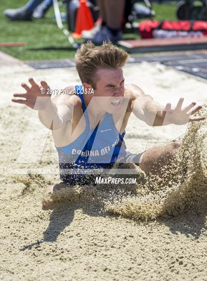 Thumbnail 2 in SS CIF Track & Field Final (Field Events) photogallery.