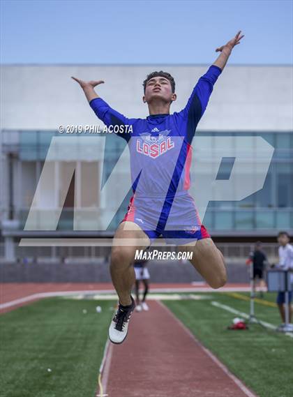 Thumbnail 3 in SS CIF Track & Field Final (Field Events) photogallery.