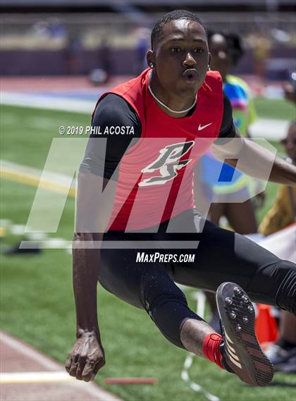 Thumbnail 2 in SS CIF Track & Field Final (Field Events) photogallery.