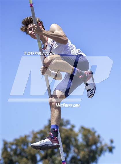 Thumbnail 2 in SS CIF Track & Field Final (Field Events) photogallery.