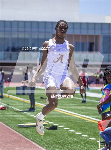 Thumbnail 3 in SS CIF Track & Field Final (Field Events) photogallery.