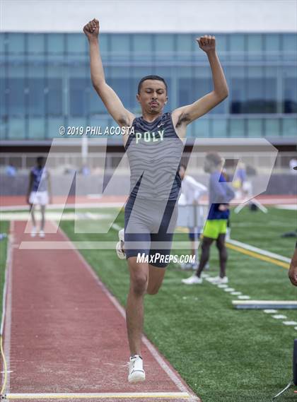 Thumbnail 1 in SS CIF Track & Field Final (Field Events) photogallery.