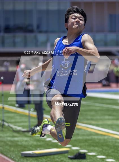 Thumbnail 1 in SS CIF Track & Field Final (Field Events) photogallery.