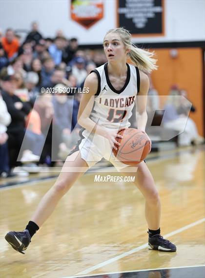 Thumbnail 3 in Amanda-Clearcreek vs. North Union (OHSAA D5 District Semi Final) photogallery.