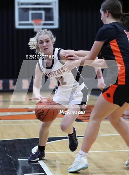 Thumbnail 2 in Amanda-Clearcreek vs. North Union (OHSAA D5 District Semi Final) photogallery.