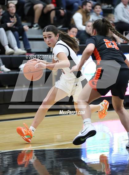 Thumbnail 2 in Amanda-Clearcreek vs. North Union (OHSAA D5 District Semi Final) photogallery.