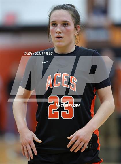Thumbnail 3 in Amanda-Clearcreek vs. North Union (OHSAA D5 District Semi Final) photogallery.