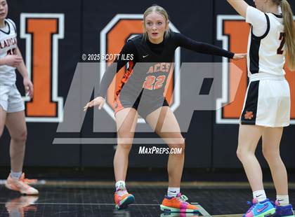 Thumbnail 2 in Amanda-Clearcreek vs. North Union (OHSAA D5 District Semi Final) photogallery.