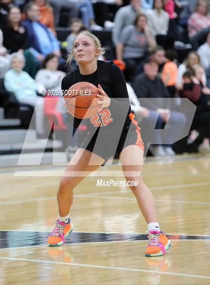 Thumbnail 3 in Amanda-Clearcreek vs. North Union (OHSAA D5 District Semi Final) photogallery.