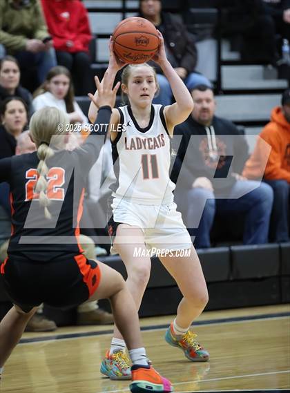 Thumbnail 2 in Amanda-Clearcreek vs. North Union (OHSAA D5 District Semi Final) photogallery.