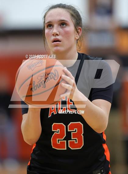 Thumbnail 1 in Amanda-Clearcreek vs. North Union (OHSAA D5 District Semi Final) photogallery.