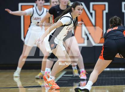 Thumbnail 2 in Amanda-Clearcreek vs. North Union (OHSAA D5 District Semi Final) photogallery.