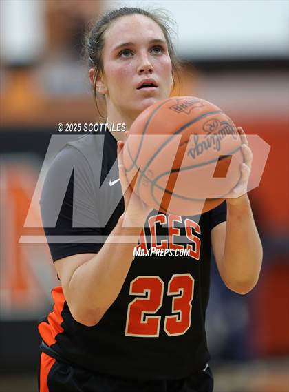 Thumbnail 2 in Amanda-Clearcreek vs. North Union (OHSAA D5 District Semi Final) photogallery.