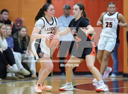 Thumbnail 2 in Amanda-Clearcreek vs. North Union (OHSAA D5 District Semi Final) photogallery.