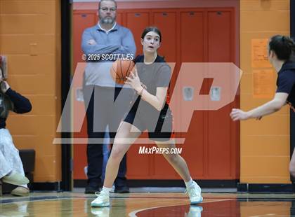 Thumbnail 3 in Amanda-Clearcreek vs. North Union (OHSAA D5 District Semi Final) photogallery.