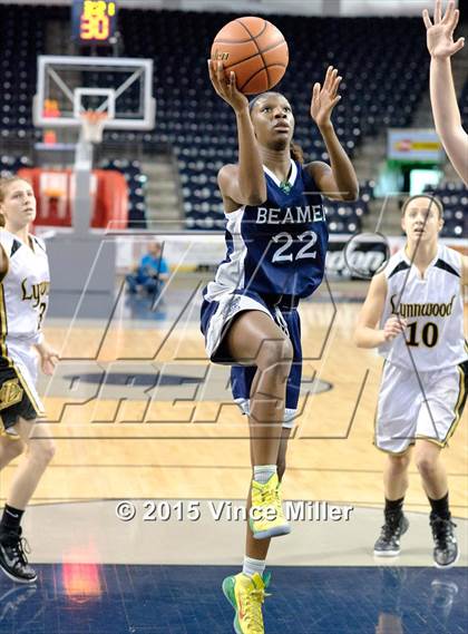 Thumbnail 3 in Lynnwood vs. Beamer photogallery.