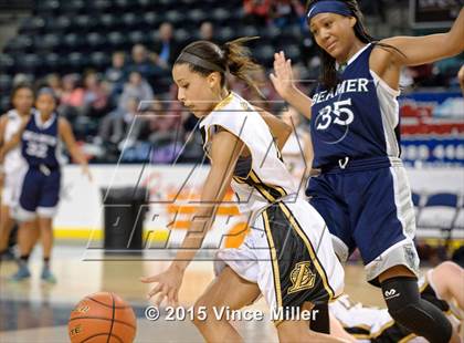 Thumbnail 1 in Lynnwood vs. Beamer photogallery.