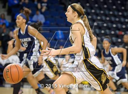 Thumbnail 2 in Lynnwood vs. Beamer photogallery.