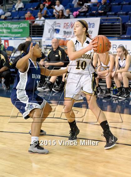 Thumbnail 3 in Lynnwood vs. Beamer photogallery.