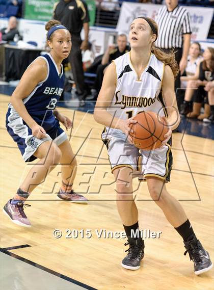 Thumbnail 1 in Lynnwood vs. Beamer photogallery.