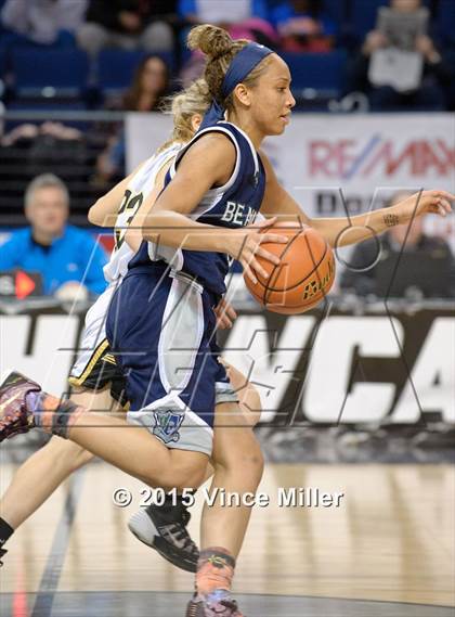 Thumbnail 1 in Lynnwood vs. Beamer photogallery.