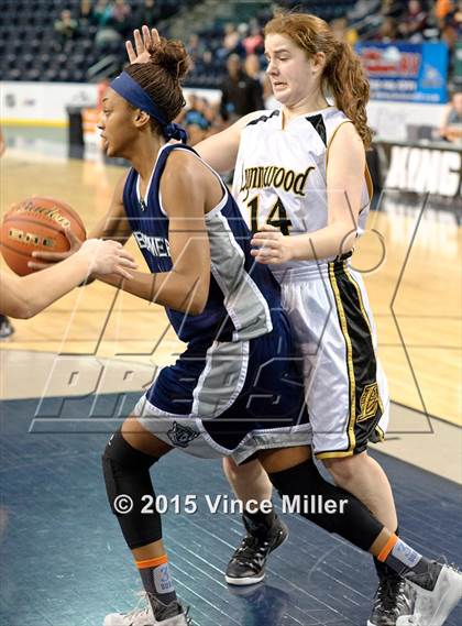 Thumbnail 3 in Lynnwood vs. Beamer photogallery.