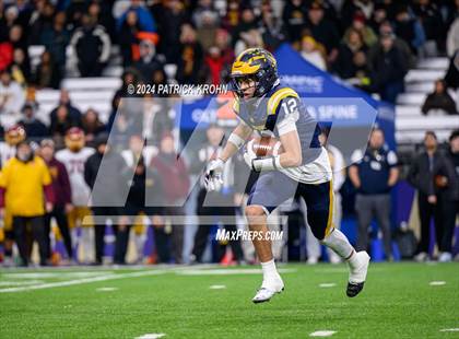 Thumbnail 1 in O'Dea @ Bellevue (WIAA 3A Final) photogallery.