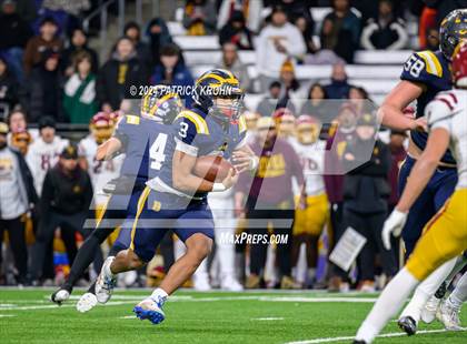 Thumbnail 1 in O'Dea @ Bellevue (WIAA 3A Final) photogallery.