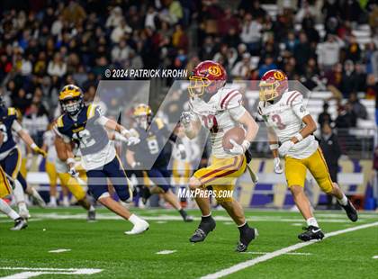 Thumbnail 2 in O'Dea @ Bellevue (WIAA 3A Final) photogallery.