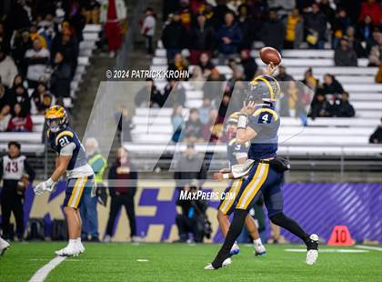 Thumbnail 2 in O'Dea @ Bellevue (WIAA 3A Final) photogallery.