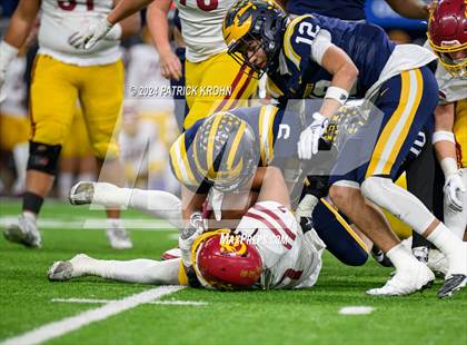 Thumbnail 1 in O'Dea @ Bellevue (WIAA 3A Final) photogallery.