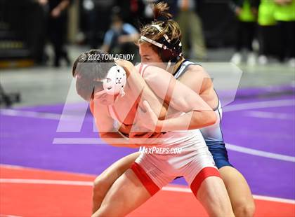 Thumbnail 2 in UIL State Championships - 6A 126lb Final photogallery.