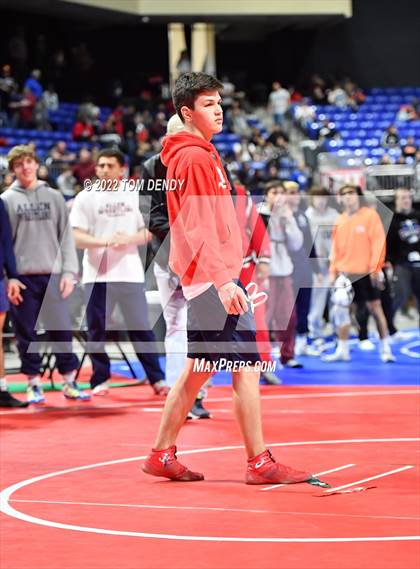 Thumbnail 1 in UIL State Championships - 6A 126lb Final photogallery.