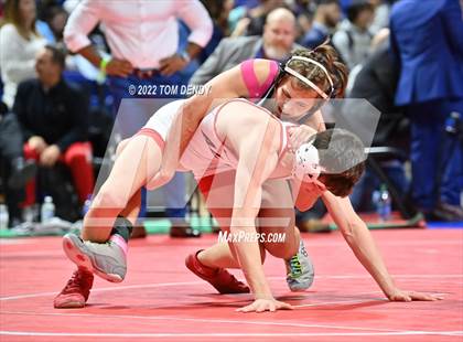 Thumbnail 2 in UIL State Championships - 6A 126lb Final photogallery.