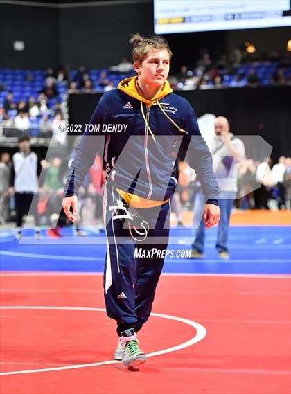 Thumbnail 2 in UIL State Championships - 6A 126lb Final photogallery.