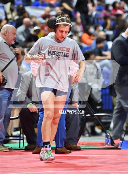 Thumbnail 1 in UIL State Championships - 6A 126lb Final photogallery.
