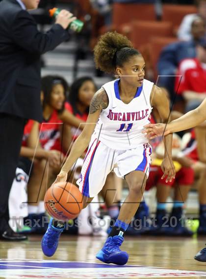 Thumbnail 1 in Duncanville vs. Manvel (UIL 5A Final) photogallery.