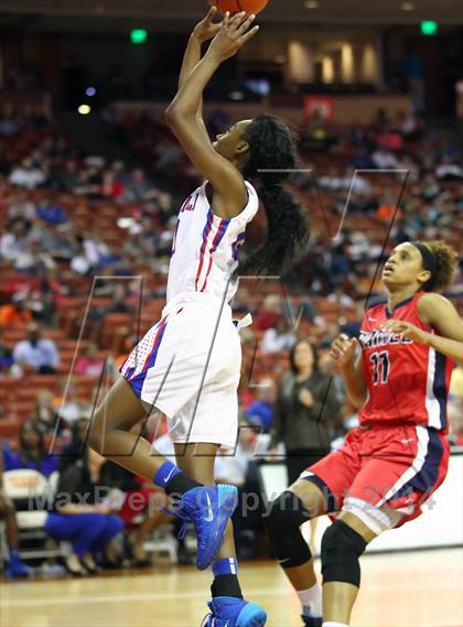 Thumbnail 1 in Duncanville vs. Manvel (UIL 5A Final) photogallery.
